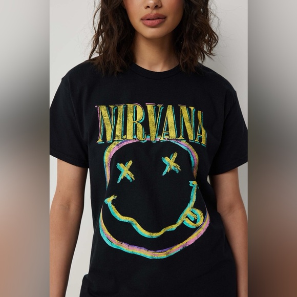 New NIRVANA Black Graphic T-Shirt Size Small - Picture 2 of 4